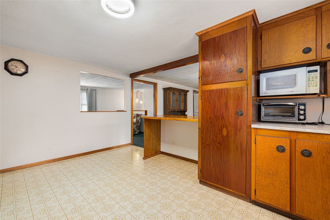 93 Norman Street Cumberland, RI 02864 - Photo 10 of 39