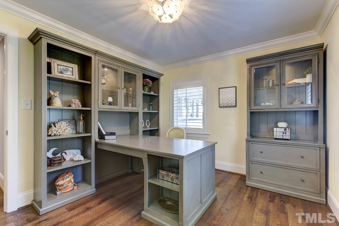 1330 Hathaway Road Raleigh, NC 27608 - Photo 20 of 25