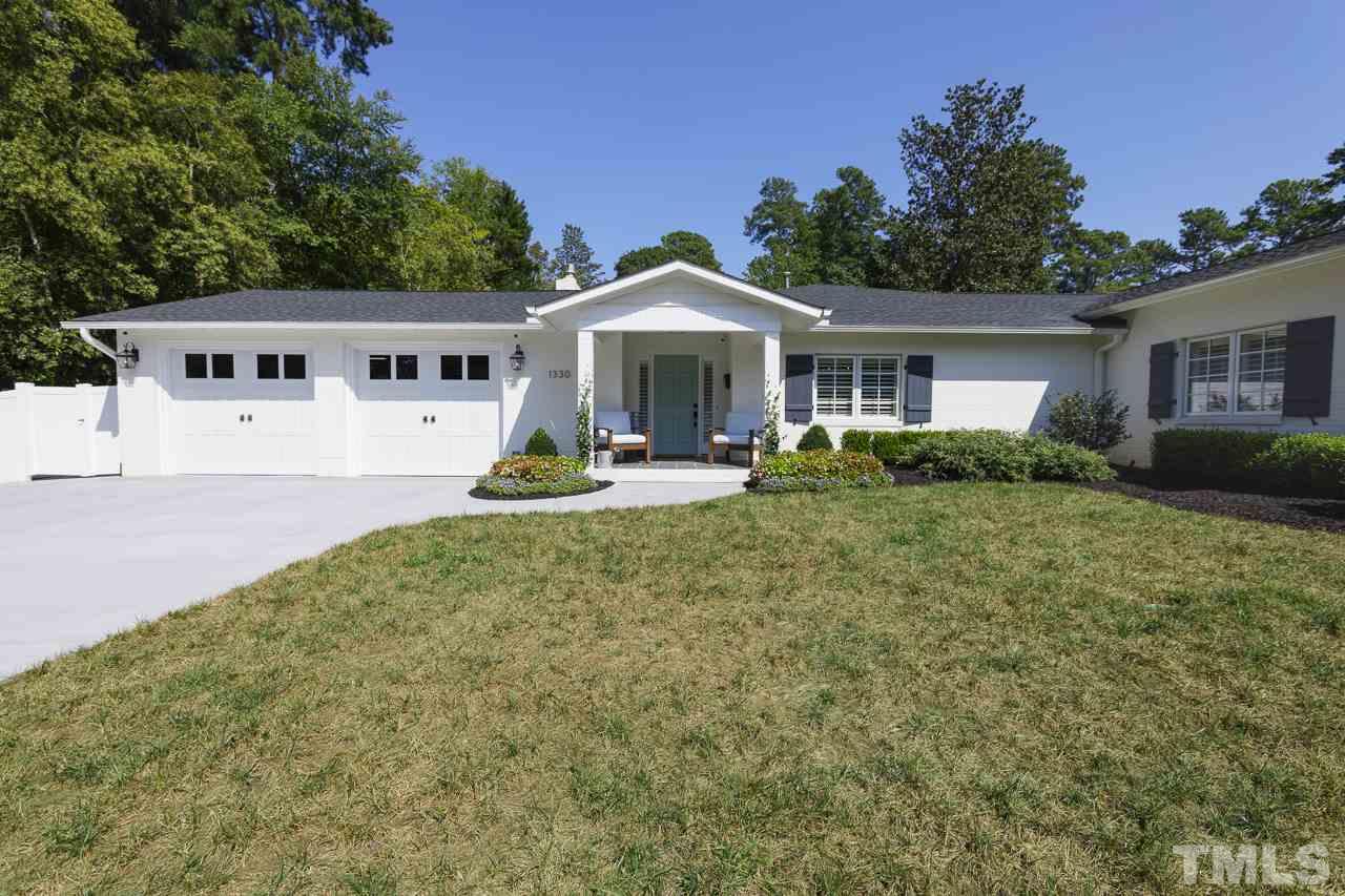 1330 Hathaway Road Raleigh, NC 27608 - Photo 3 of 25