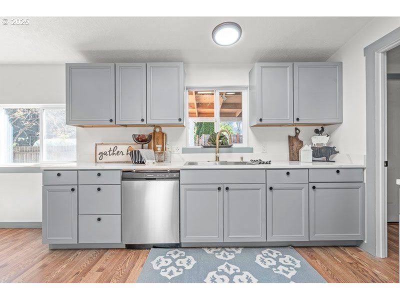 5686 Battle Creek Road Southeast Salem, OR 97306 - Photo 12 of 39 Gallery Image 12