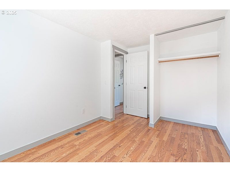 5686 Battle Creek Road Southeast Salem, OR 97306 - Photo 25 of 39 Gallery Image 25