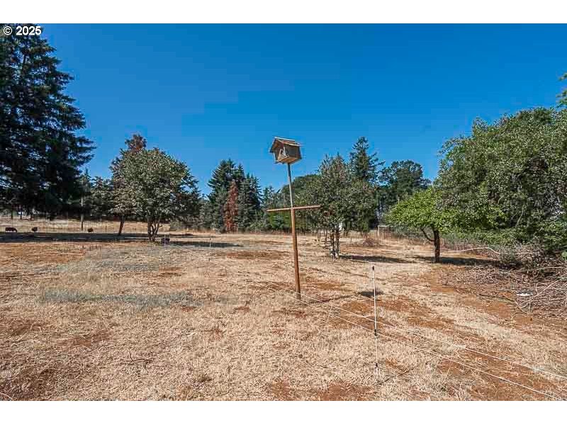 5686 Battle Creek Road Southeast Salem, OR 97306 - Photo 35 of 39 Gallery Image 35