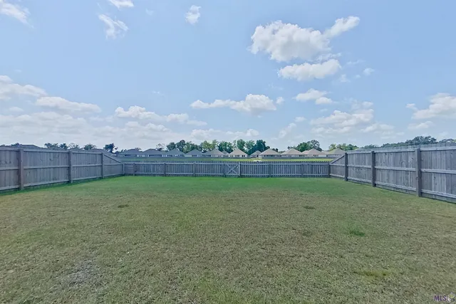 $1,750 | 112 SANTIAGO Court, Lafayette, LA 70507