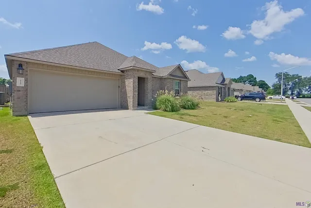 $1,750 | 112 SANTIAGO Court, Lafayette, LA 70507