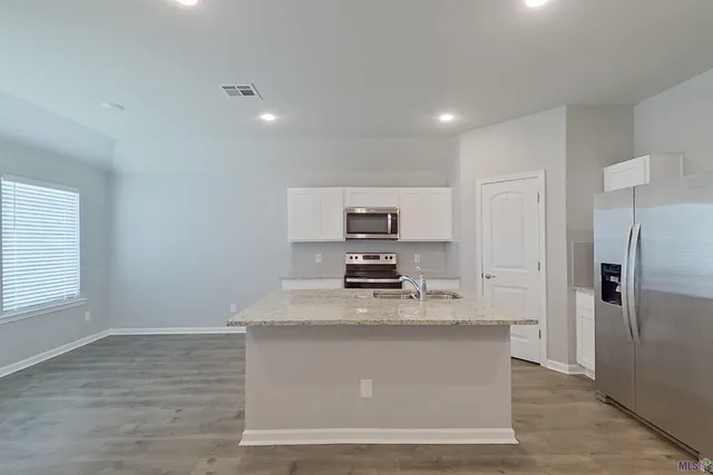 $1,750 | 112 SANTIAGO Court, Lafayette, LA 70507