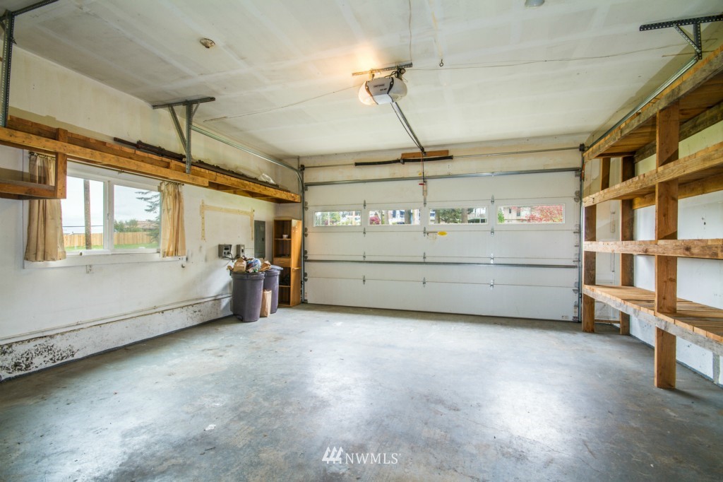3881 Taylor Road Oak Harbor, WA 98277 - Photo 12 of 24 Gallery Image 12