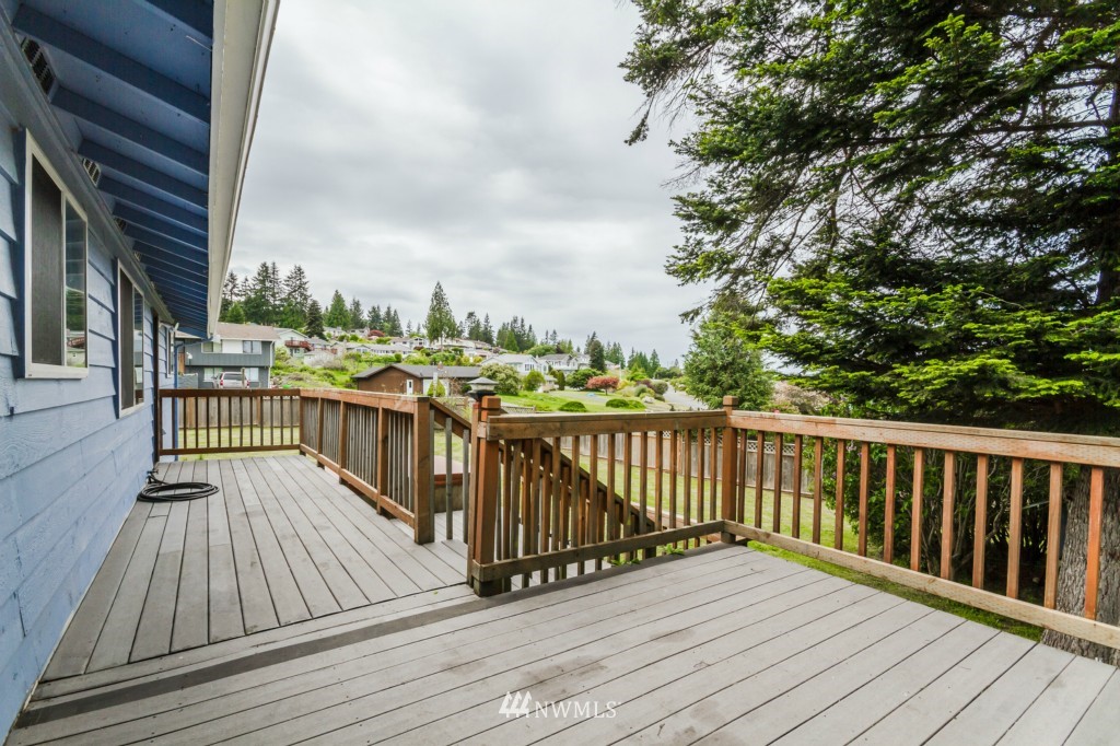3881 Taylor Road Oak Harbor, WA 98277 - Photo 17 of 24 Gallery Image 17