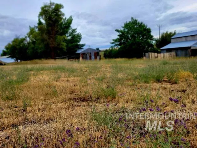 $385,000 | 2230 Kilborn Lane, Mesa, ID 83643