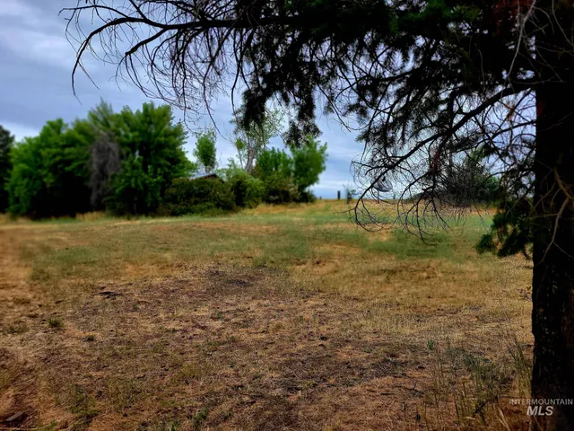 $385,000 | 2230 Kilborn Lane, Mesa, ID 83643