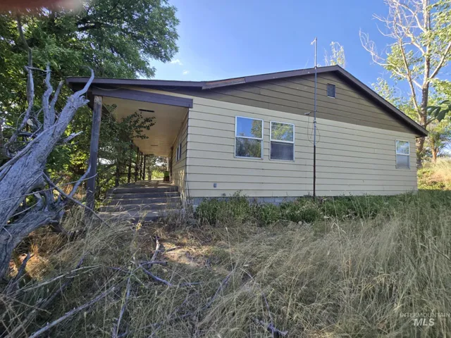 $385,000 | 2230 Kilborn Lane, Mesa, ID 83643