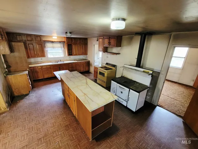 $385,000 | 2230 Kilborn Lane, Mesa, ID 83643