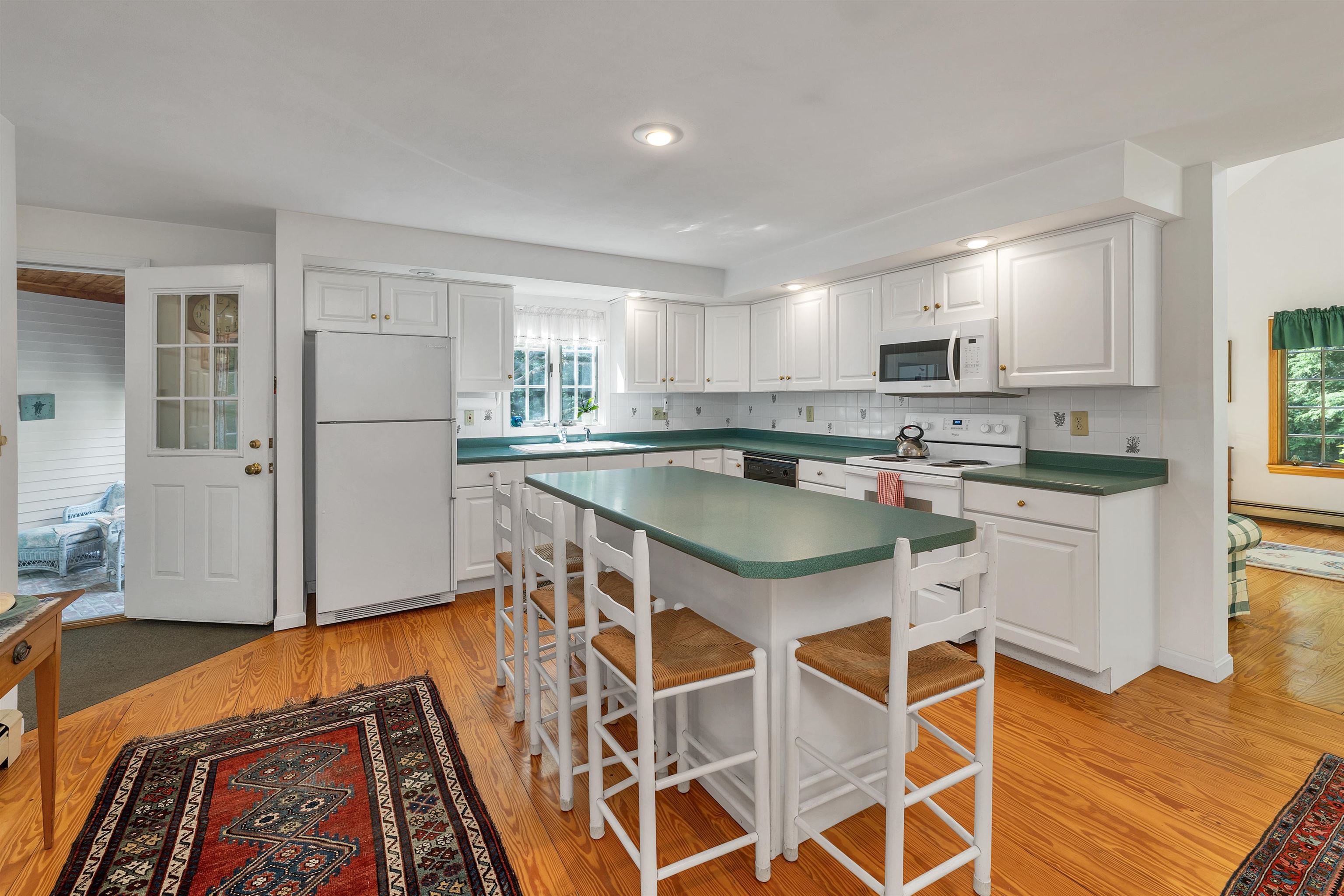 28 Spruce Road Wolfeboro, NH 03894 - Photo 11 of 54 Gallery Image 11