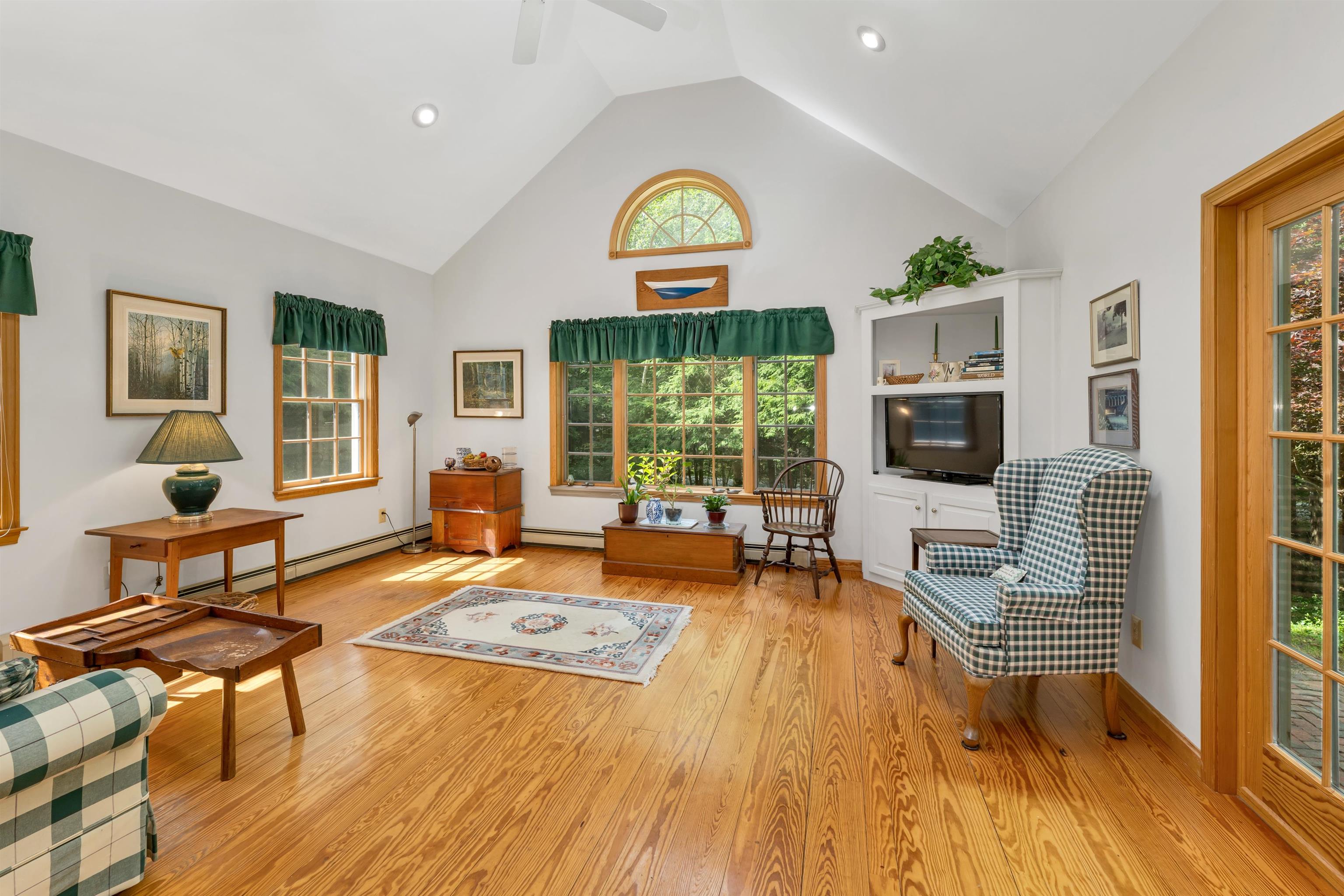 28 Spruce Road Wolfeboro, NH 03894 - Photo 12 of 54 Gallery Image 12