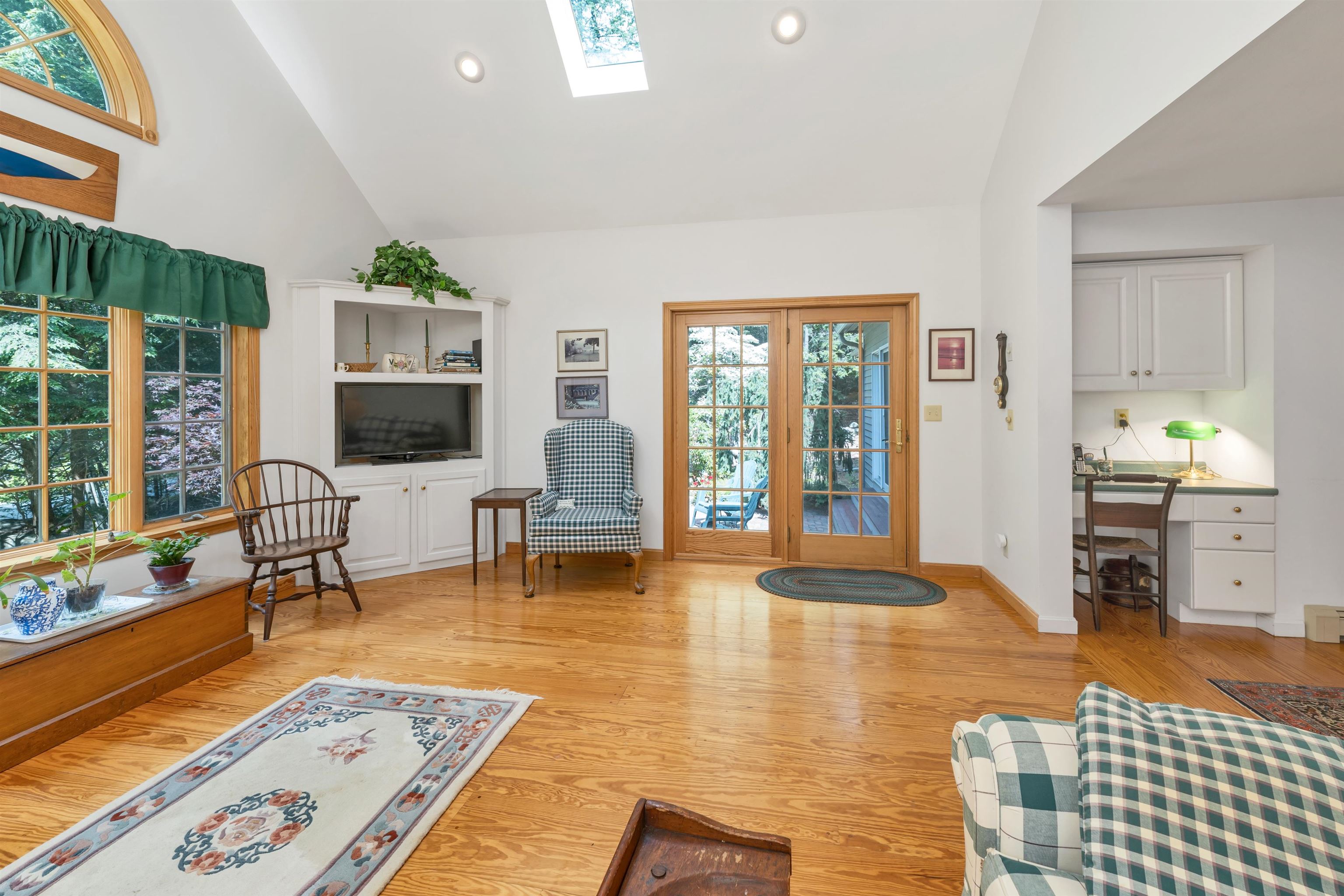 28 Spruce Road Wolfeboro, NH 03894 - Photo 15 of 54 Gallery Image 15