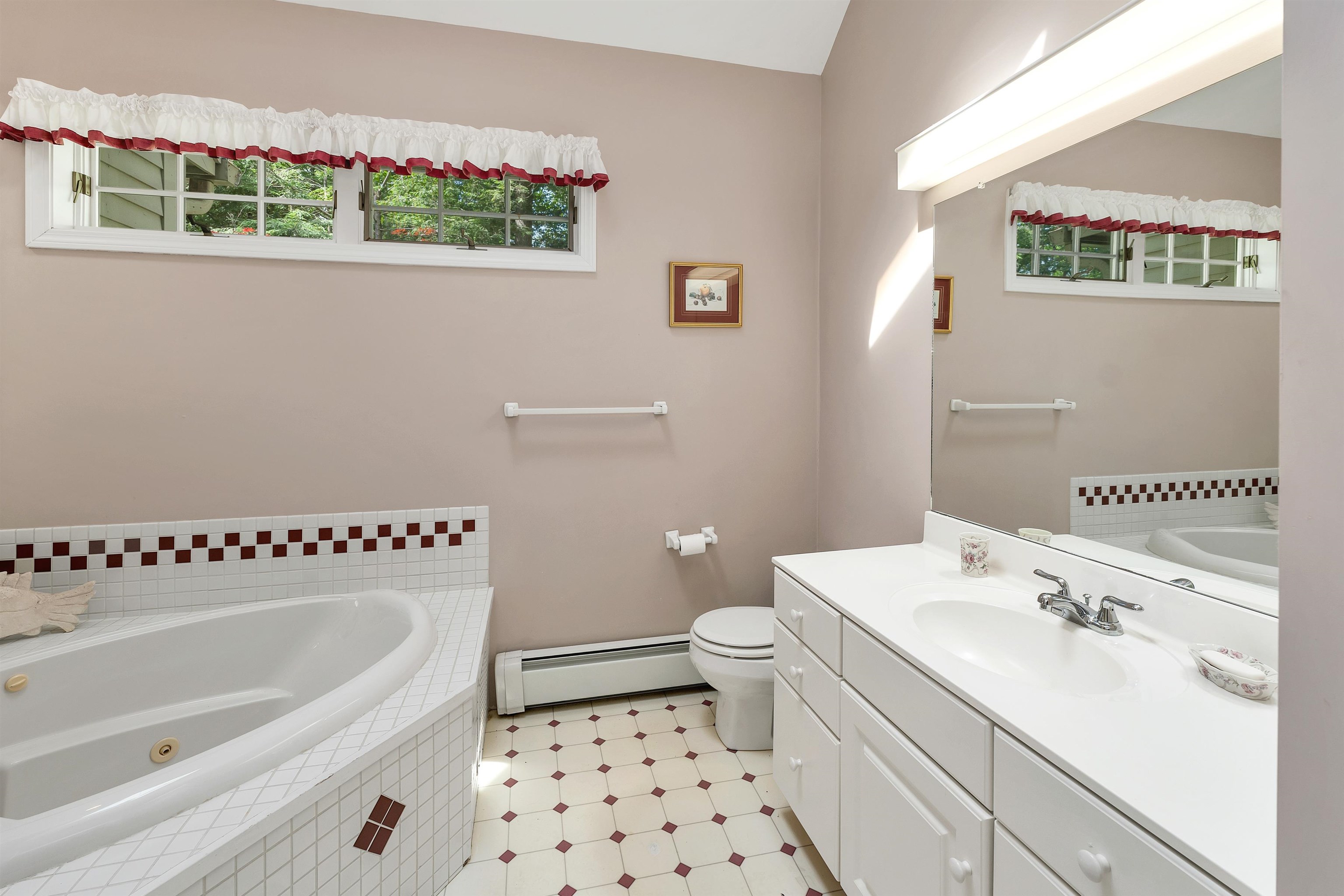 28 Spruce Road Wolfeboro, NH 03894 - Photo 27 of 54 Gallery Image 27