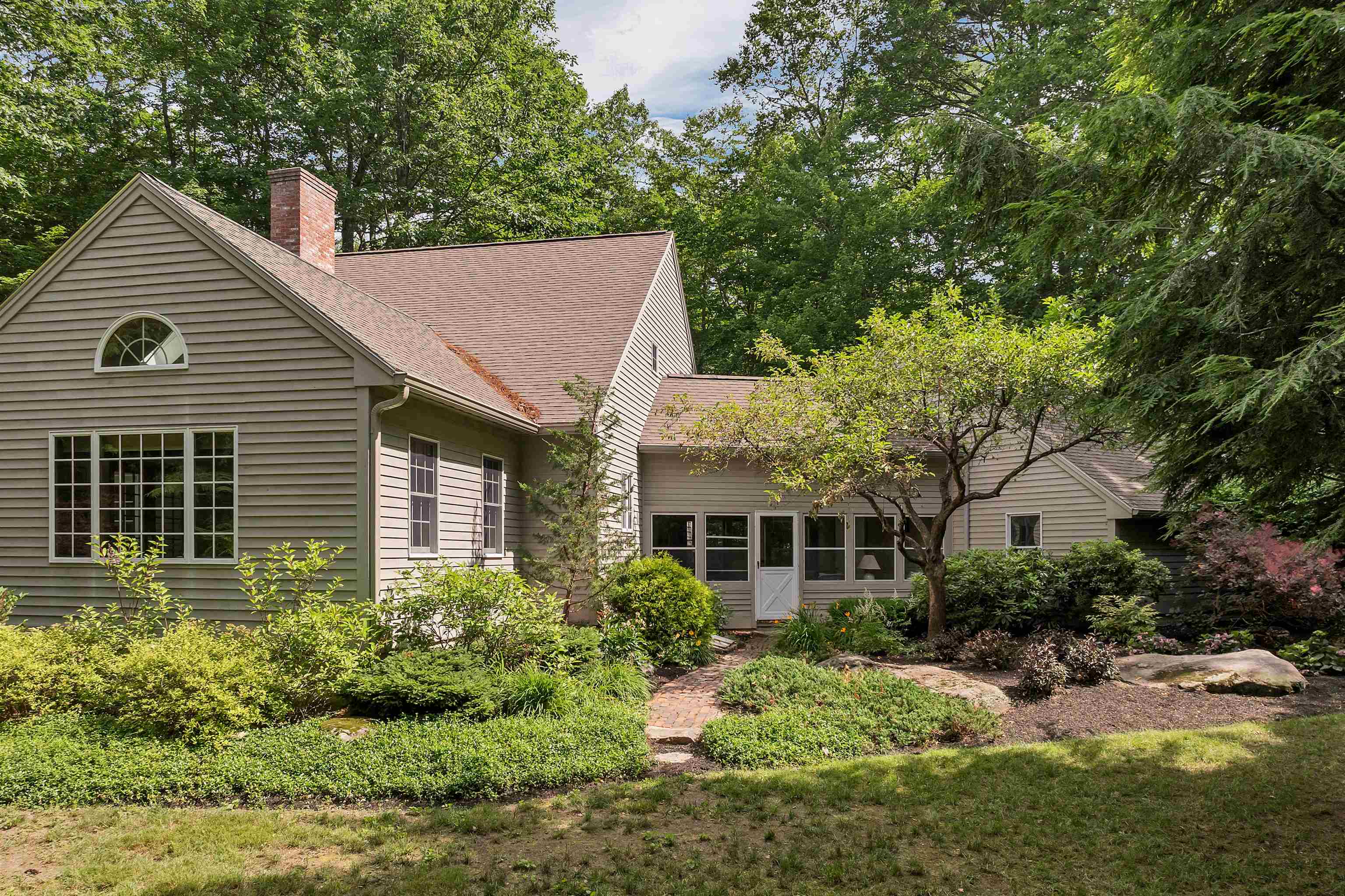 28 Spruce Road Wolfeboro, NH 03894 - Photo 46 of 54 Gallery Image 46