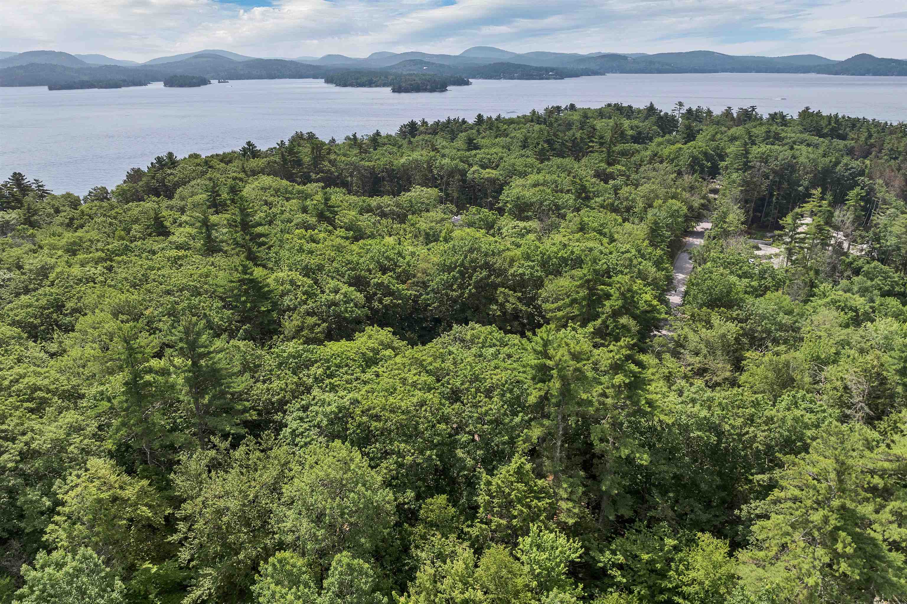 28 Spruce Road Wolfeboro, NH 03894 - Photo 51 of 54 Gallery Image 51