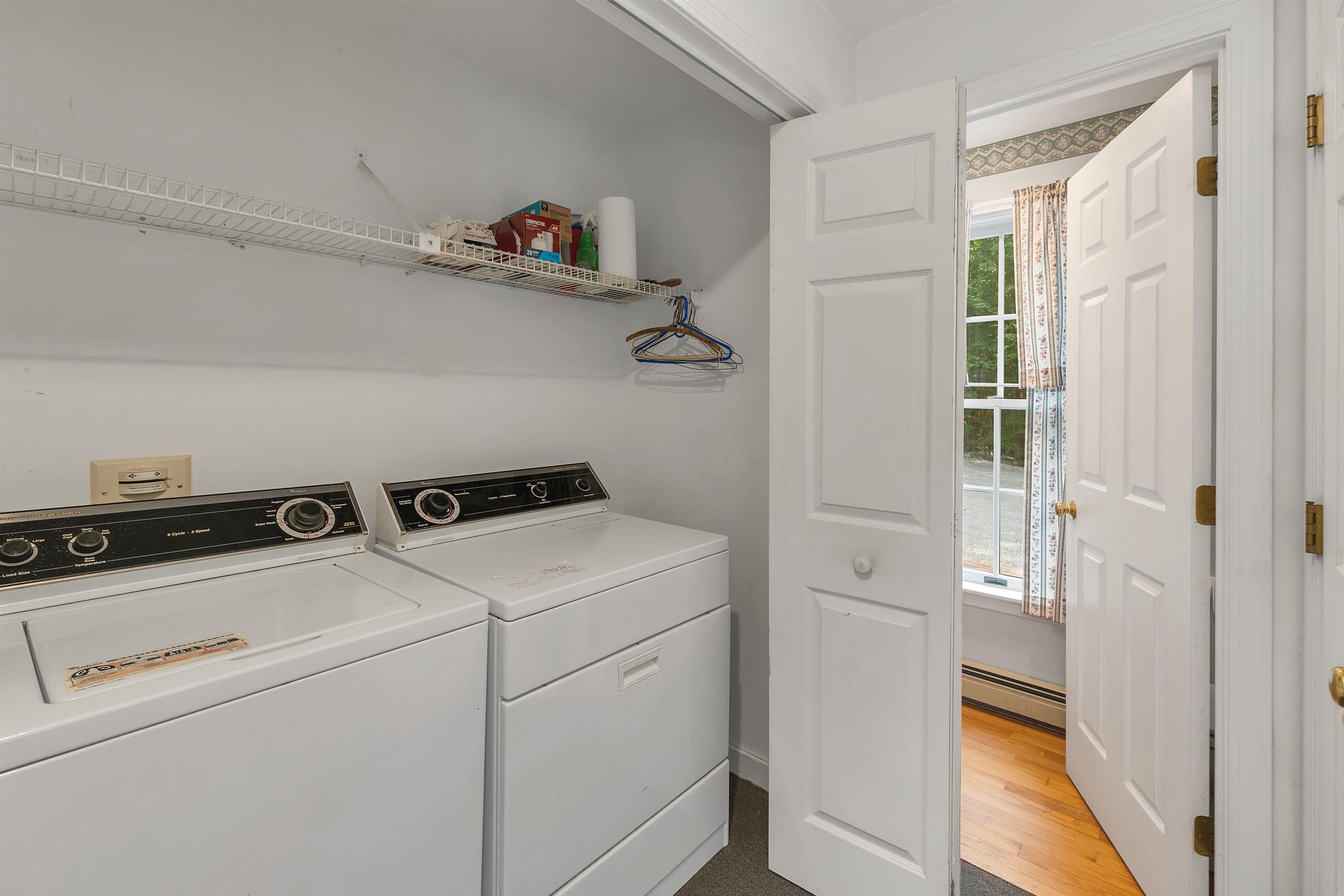 28 Spruce Road Wolfeboro, NH 03894 - Photo 6 of 54 Gallery Image 6