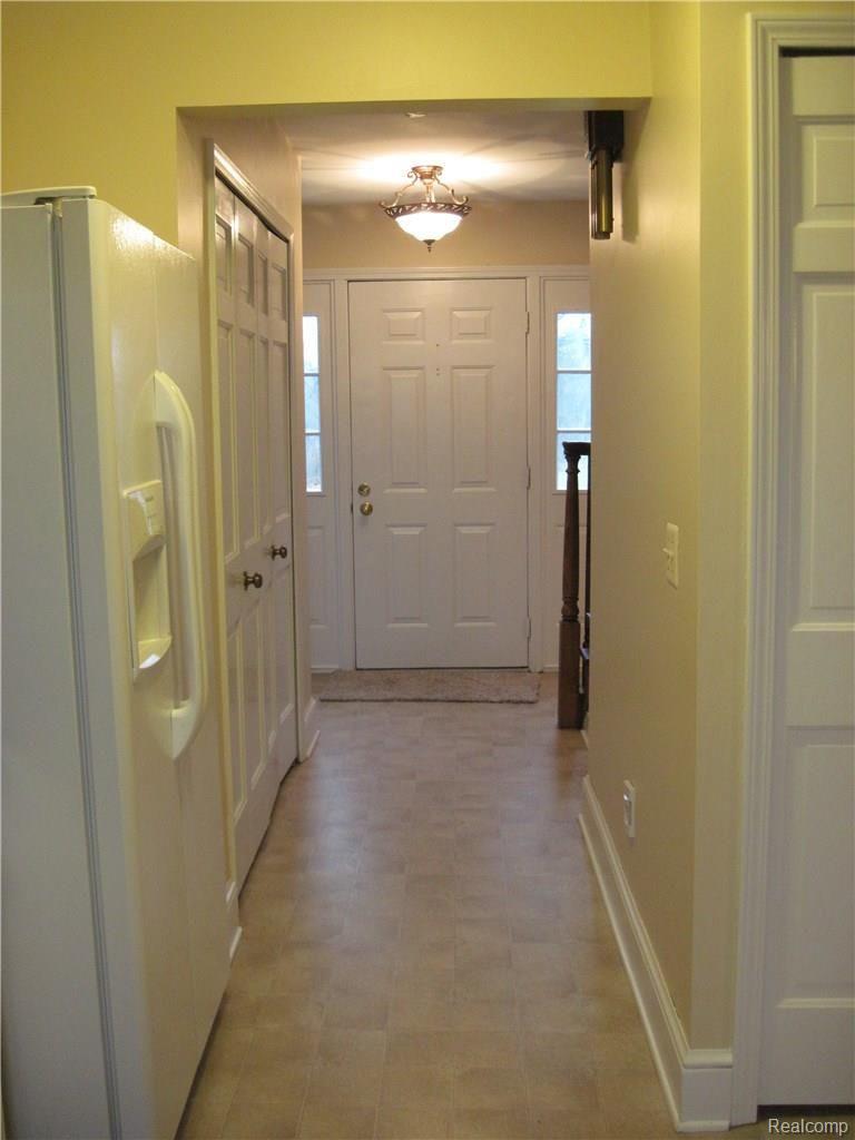 60 West Sutton Road Metamora, MI 48455 - Photo 16 of 39 Front Entrance
