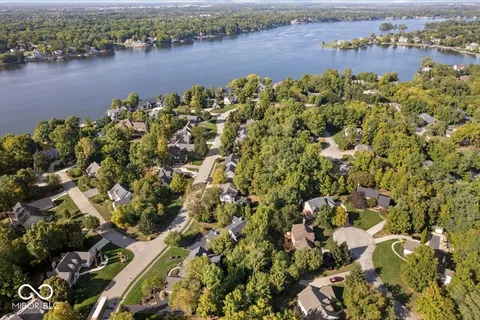 $579,000 | 8313 Skipjack Drive, Indianapolis, IN 46236