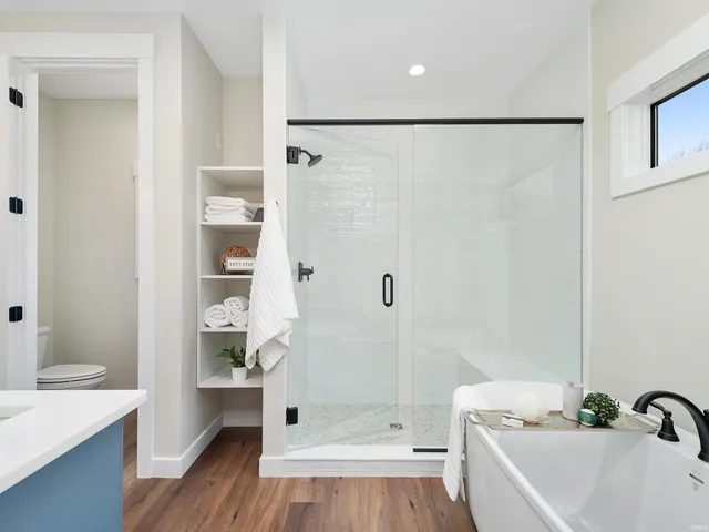 $529,000 | 9186 East Snow White Road, Cromwell, IN 46732