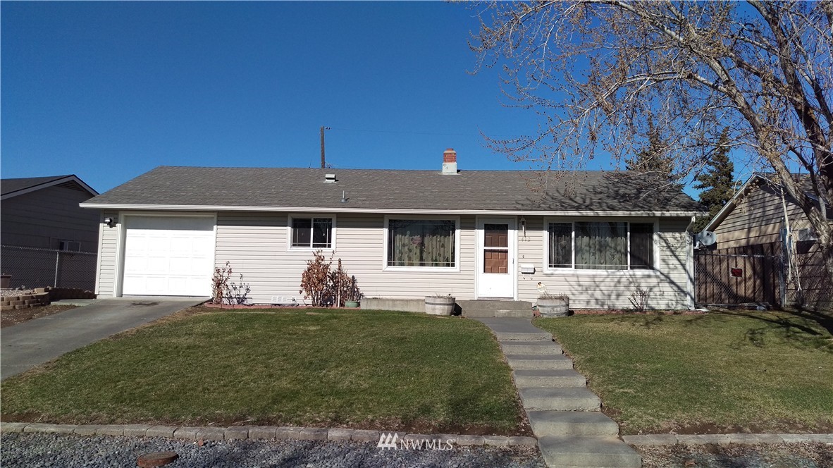 412 North Dale Road Moses Lake, WA 98837 - Photo 1 of 10 Gallery Image 1