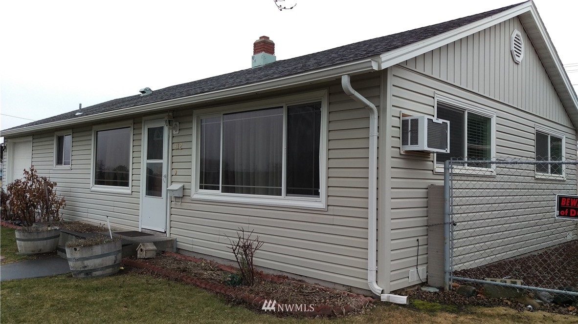 412 North Dale Road Moses Lake, WA 98837 - Photo 4 of 10 Gallery Image 4