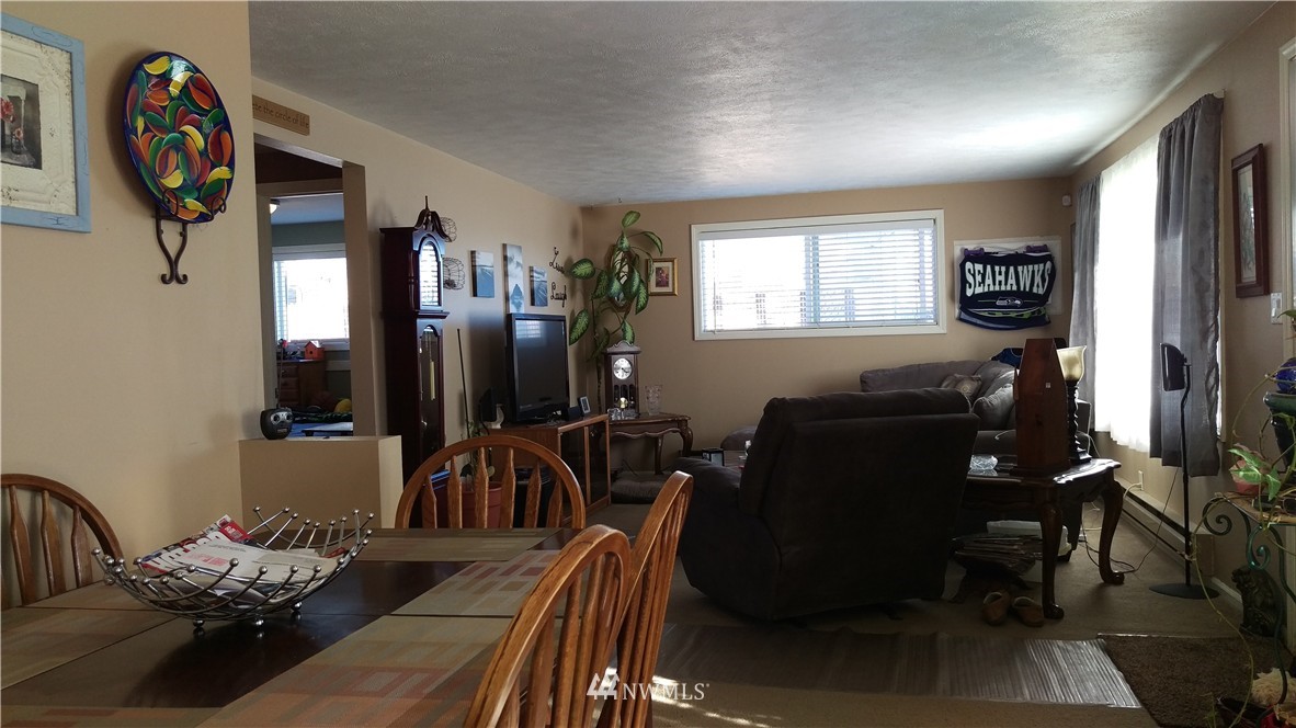 412 North Dale Road Moses Lake, WA 98837 - Photo 7 of 10 Gallery Image 7