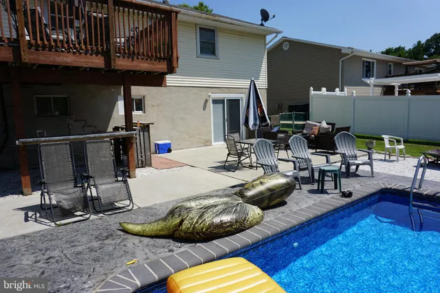 $475,000 | 8610 Oak Road, Sparrows Point, MD 21219