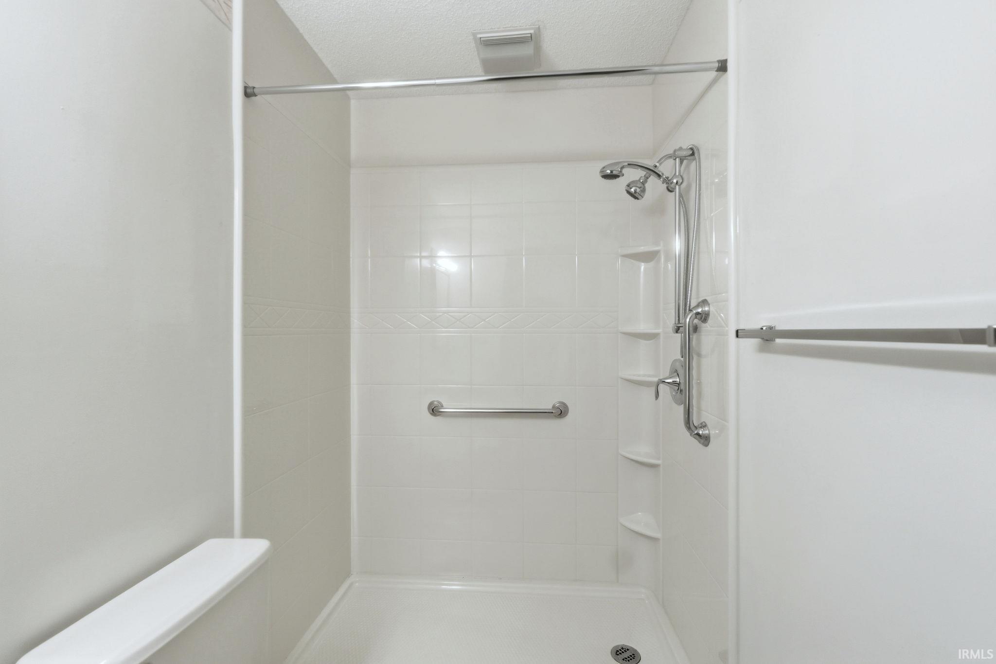 2721 Red Butte Cove Fort Wayne, IN 46804 - Photo 19 of 25