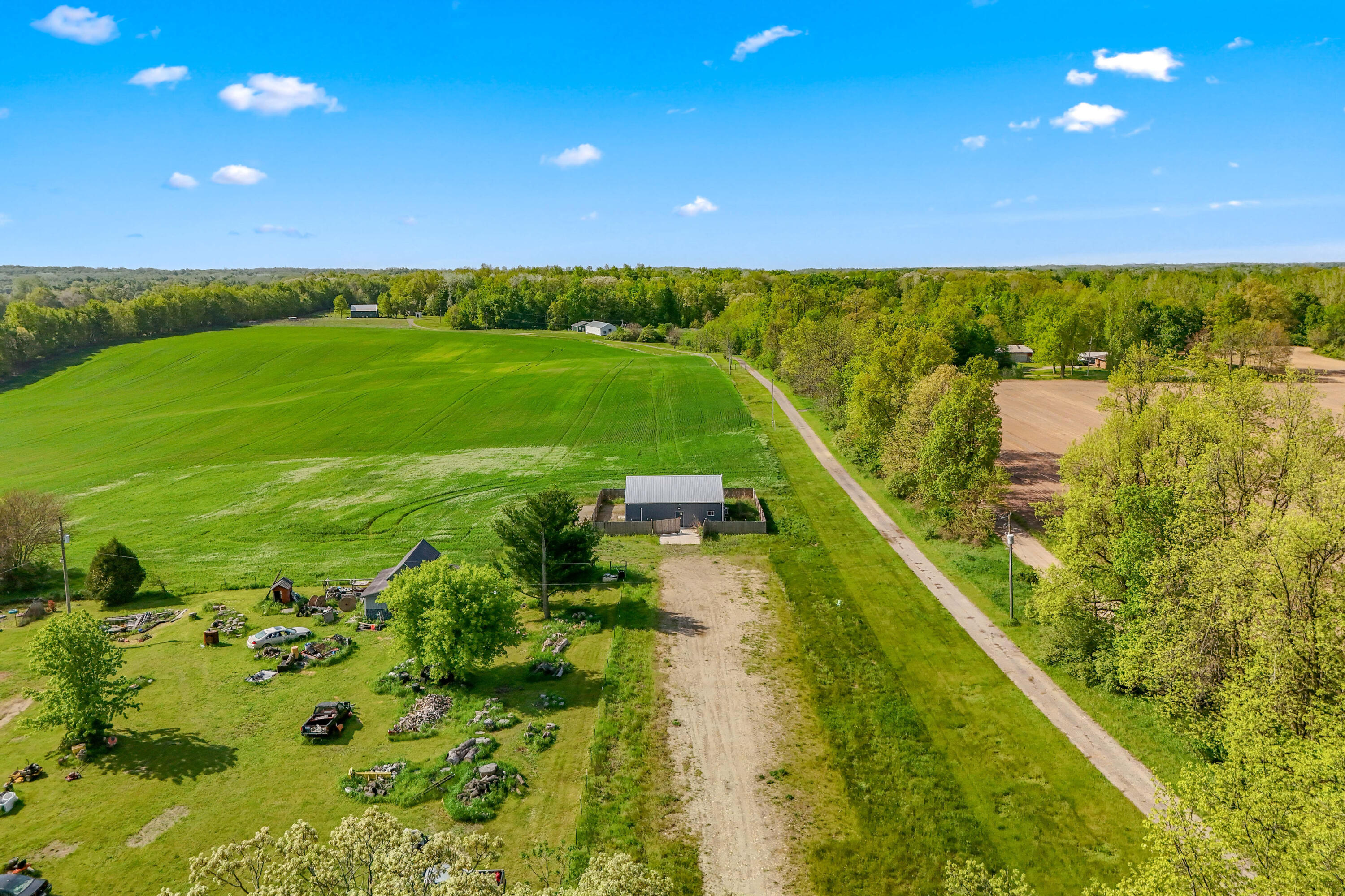 7505 Reading Road East Pittsford, MI 49271 - Photo 2 of 32 7