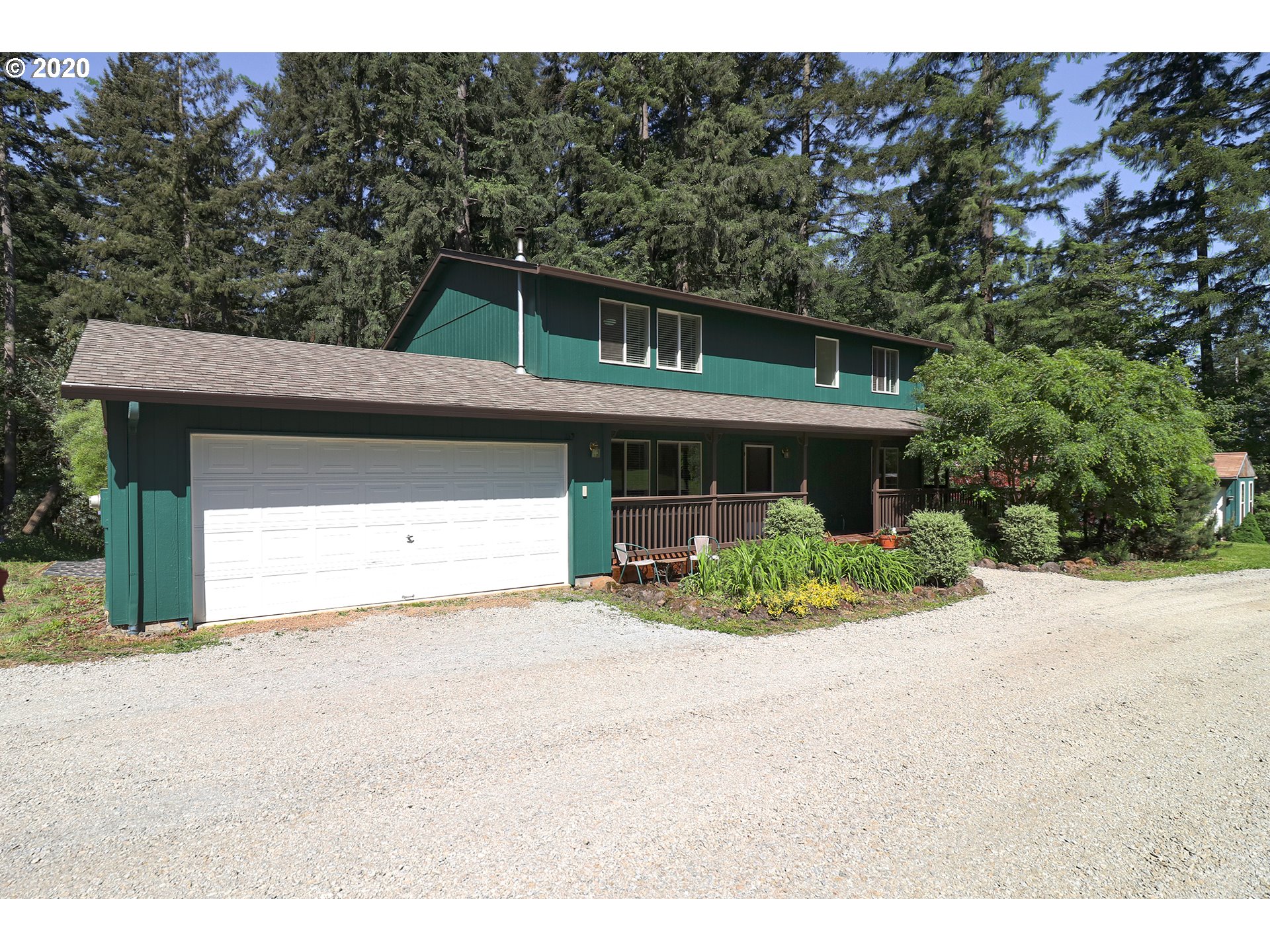 25825 South Fallsview Road Beavercreek, OR 97004 - Photo 2 of 32 Gallery Image 2