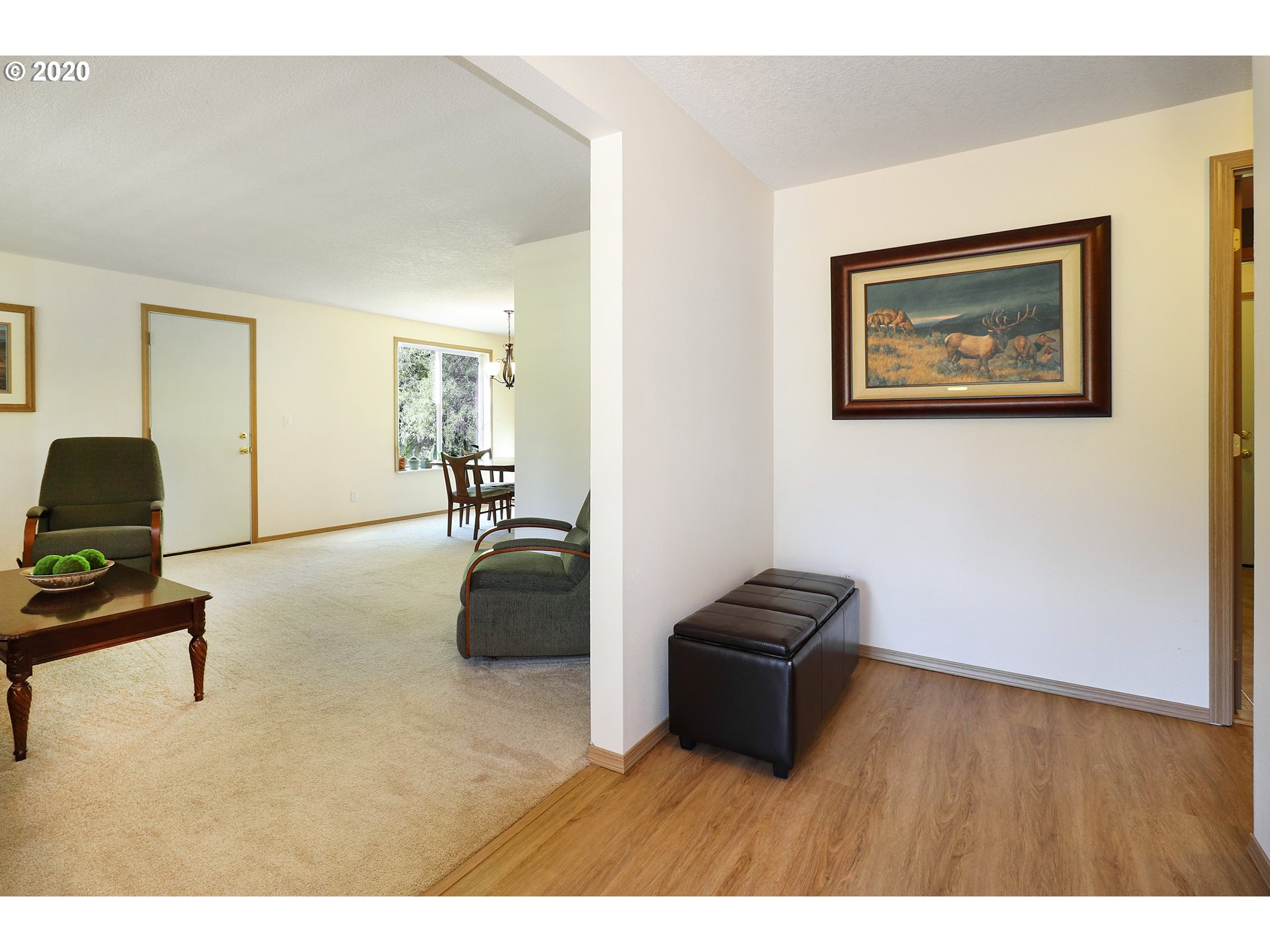 25825 South Fallsview Road Beavercreek, OR 97004 - Photo 4 of 32 Gallery Image 4