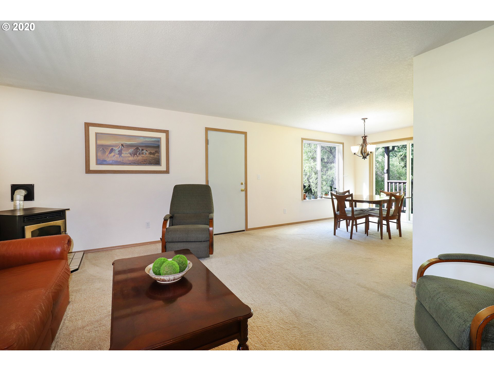 25825 South Fallsview Road Beavercreek, OR 97004 - Photo 5 of 32 Gallery Image 5