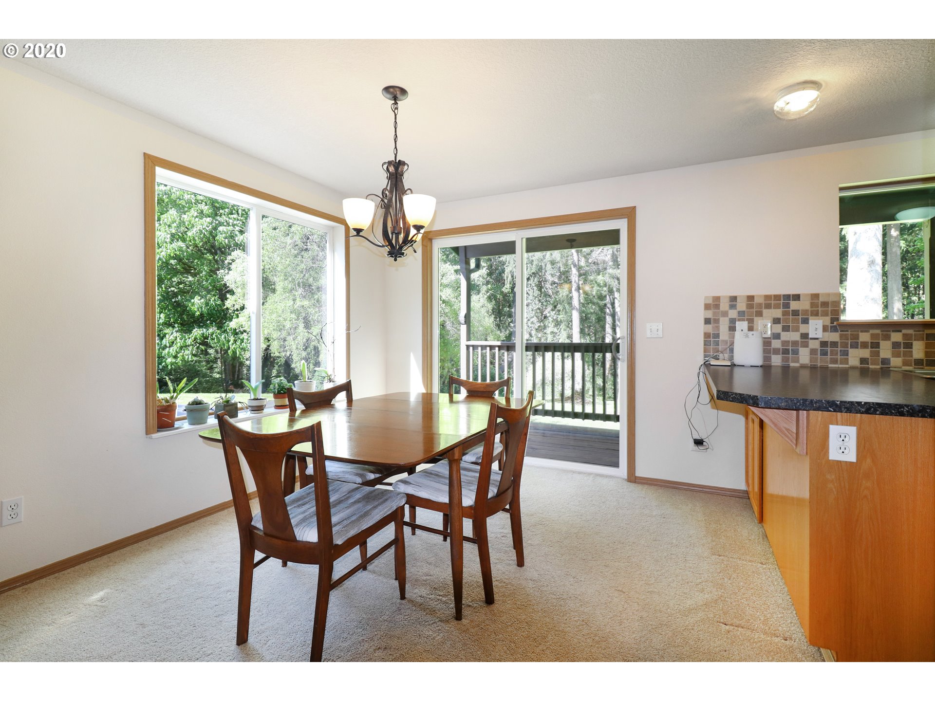 25825 South Fallsview Road Beavercreek, OR 97004 - Photo 8 of 32 Gallery Image 8