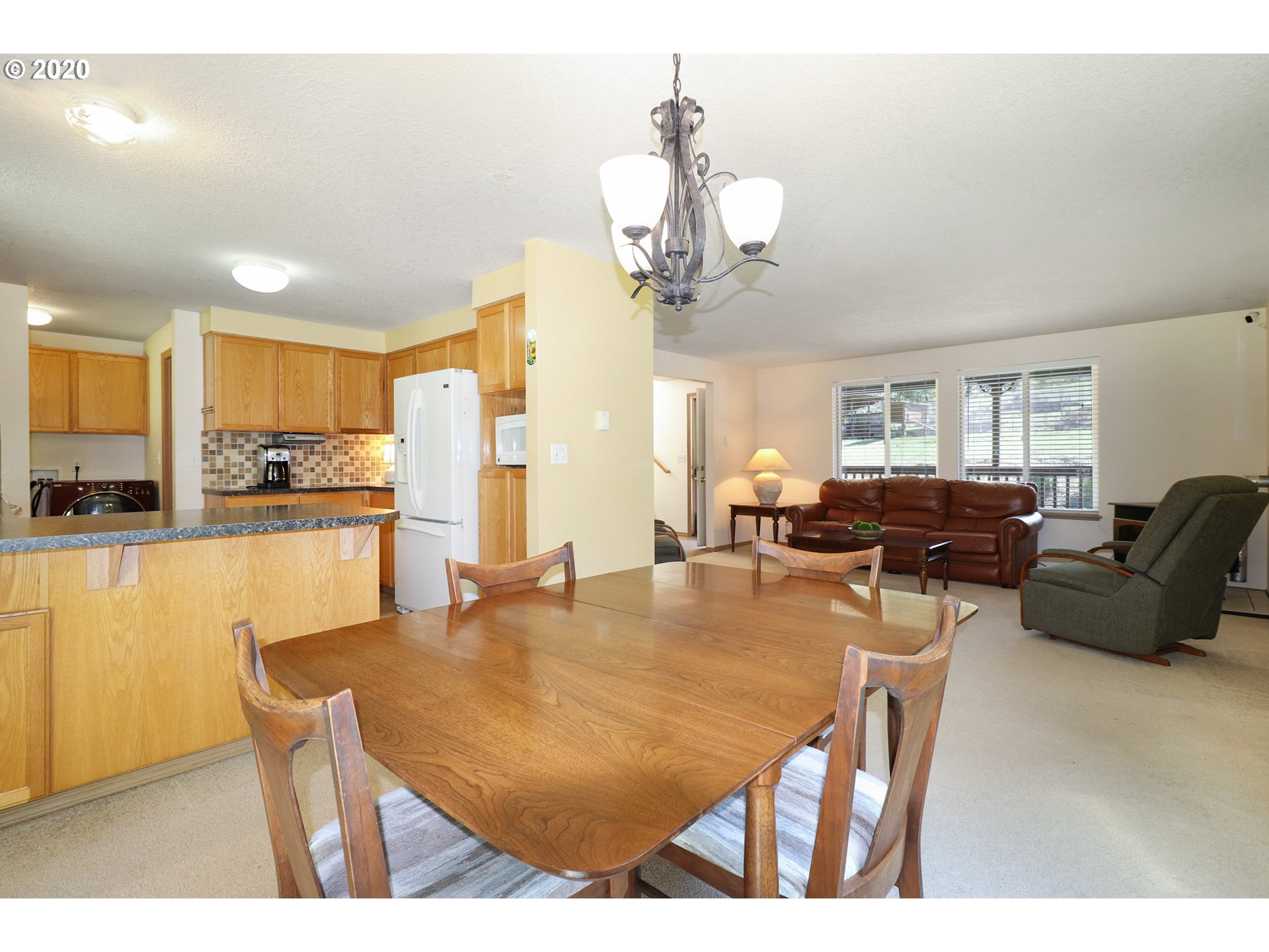 25825 South Fallsview Road Beavercreek, OR 97004 - Photo 10 of 32 Gallery Image 10