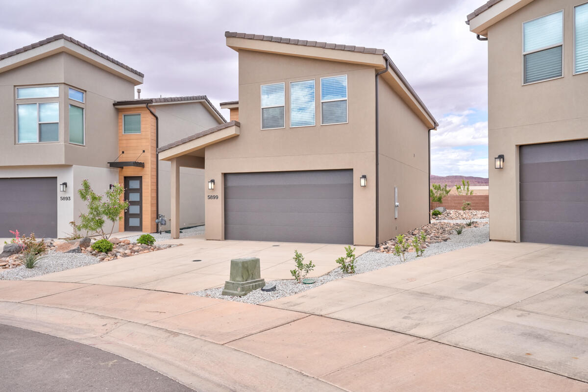 107 Desert Reflection Street St. George, UT 84790 - Photo 1 of 1 4