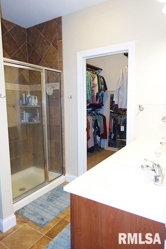 1304 Santa Fe Road Washington, IL 61571 - Photo 18 of 35 Gallery Image 18