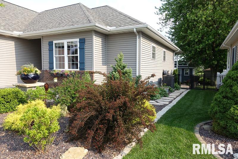 1304 Santa Fe Road Washington, IL 61571 - Photo 4 of 35 Gallery Image 4