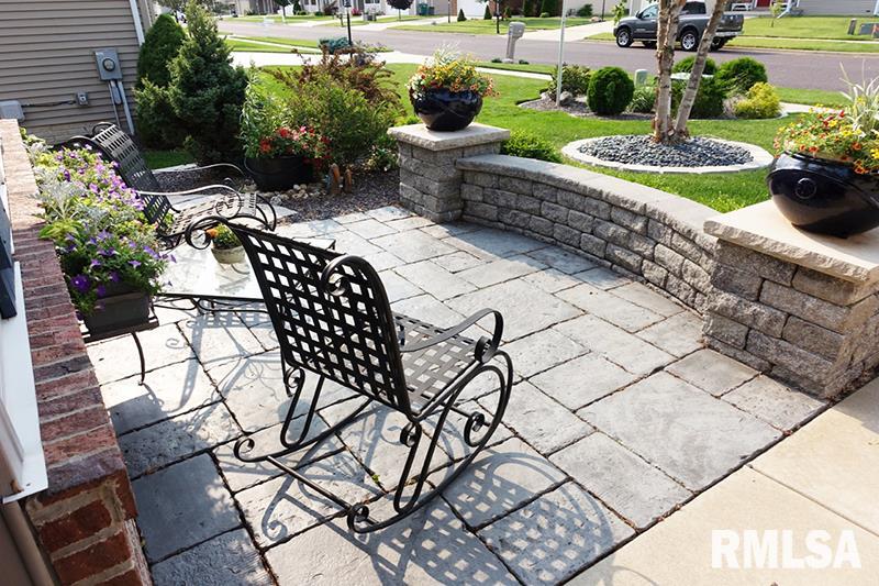 1304 Santa Fe Road Washington, IL 61571 - Photo 5 of 35 Gallery Image 5