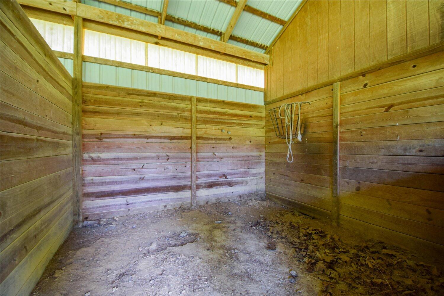 569 Sprinkle Road Fincastle, VA 24090 - Photo 44 of 59 35-569 Sprinkle-35