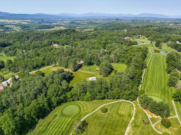 $1,125,000 | 569 Sprinkle Road, Fincastle, VA 24090