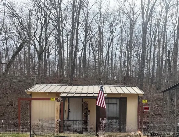 $65,000 | 33616 Ray Road, Stover, MO 65078