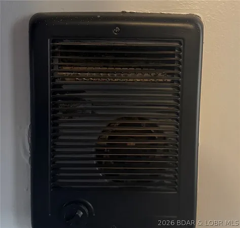 $65,000 | 33616 Ray Road, Stover, MO 65078