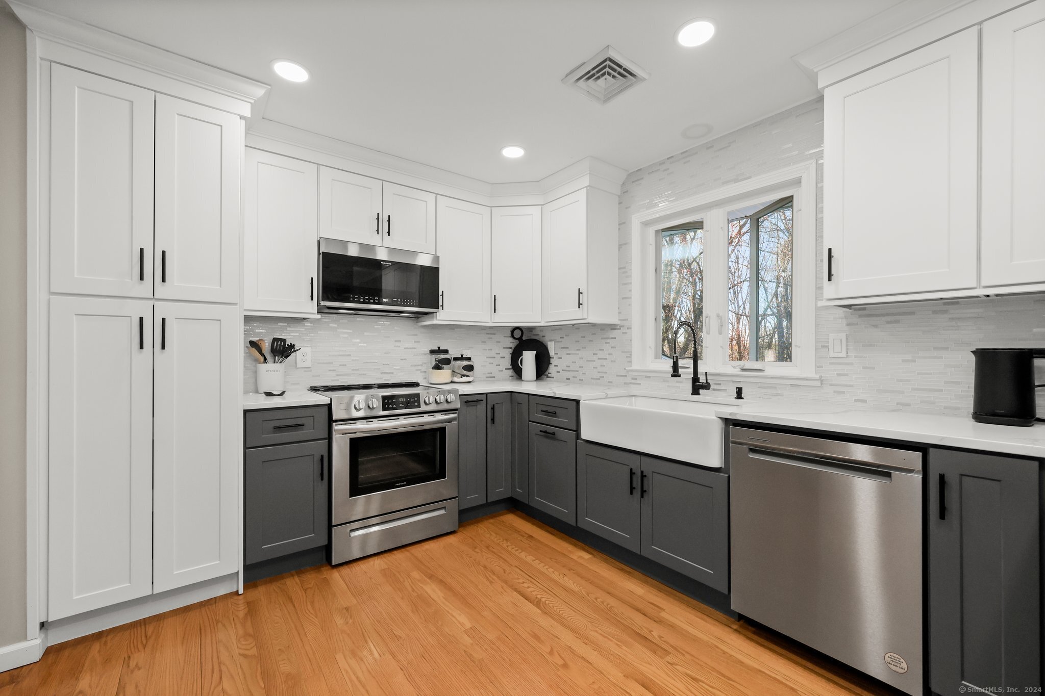 11 Federal Road Shelton, CT 06484 - Photo 1 of 1
