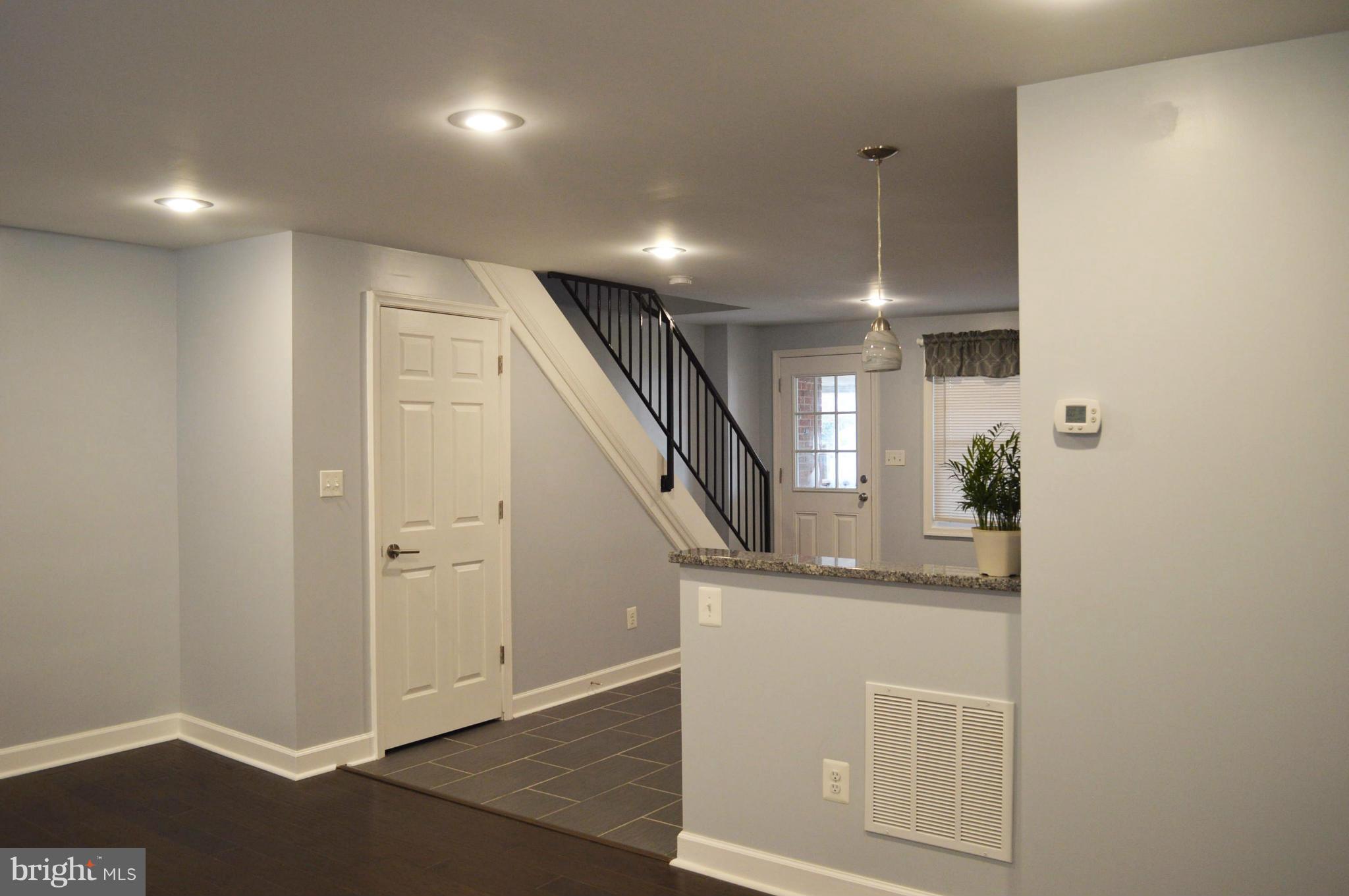 8134 North Boundary Road Baltimore, MD 21222 - Photo 6 of 30 Interior (General)