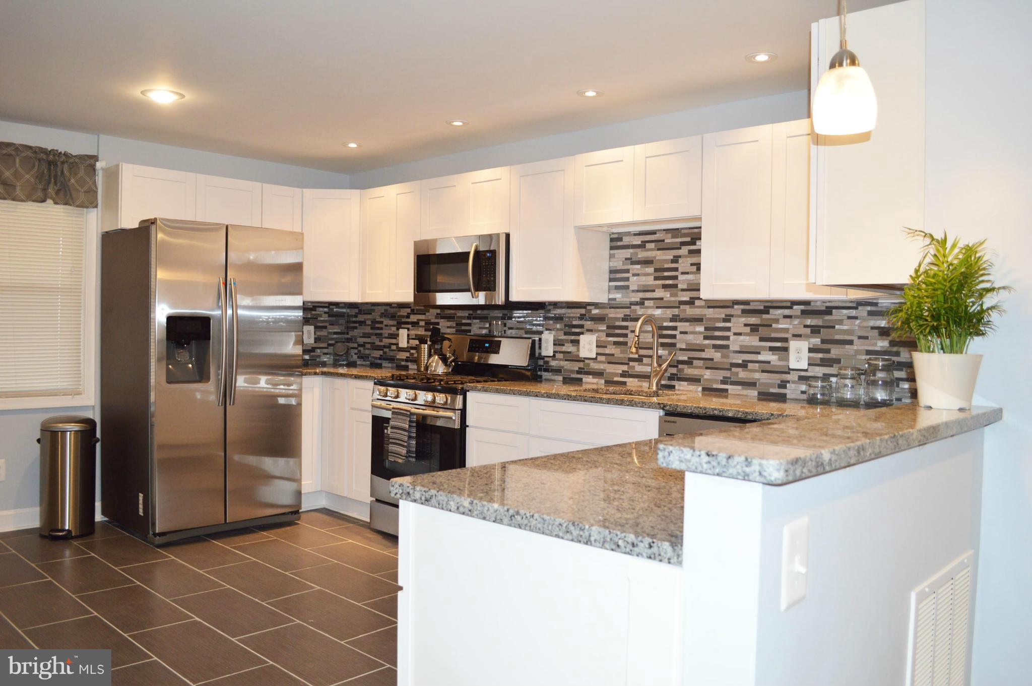 8134 North Boundary Road Baltimore, MD 21222 - Photo 10 of 30 WOW, LOOK AT THIS KITCHEN