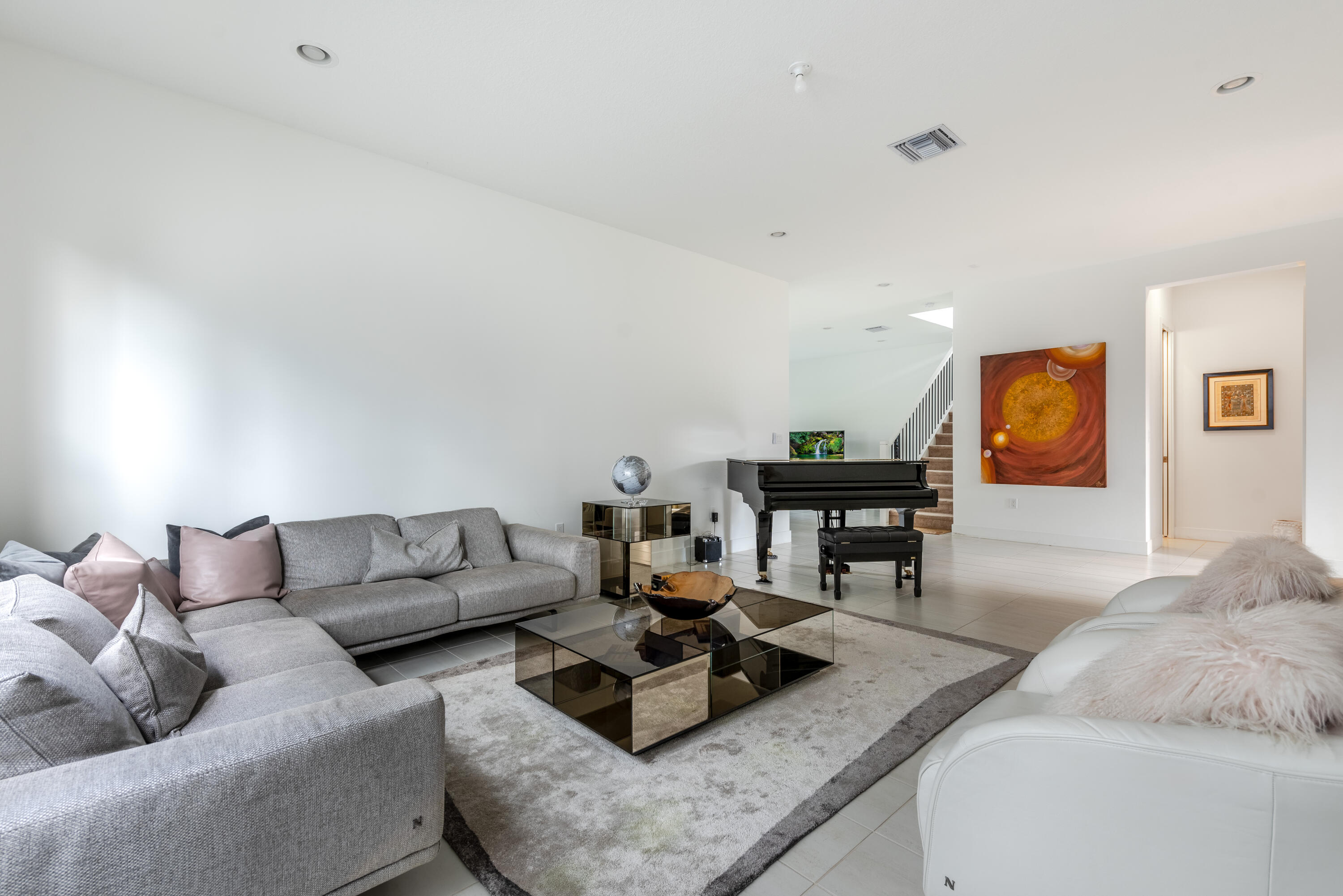 8131 Laurel Falls Drive Boca Raton, FL 33496 - Photo 10 of 46 Living Room