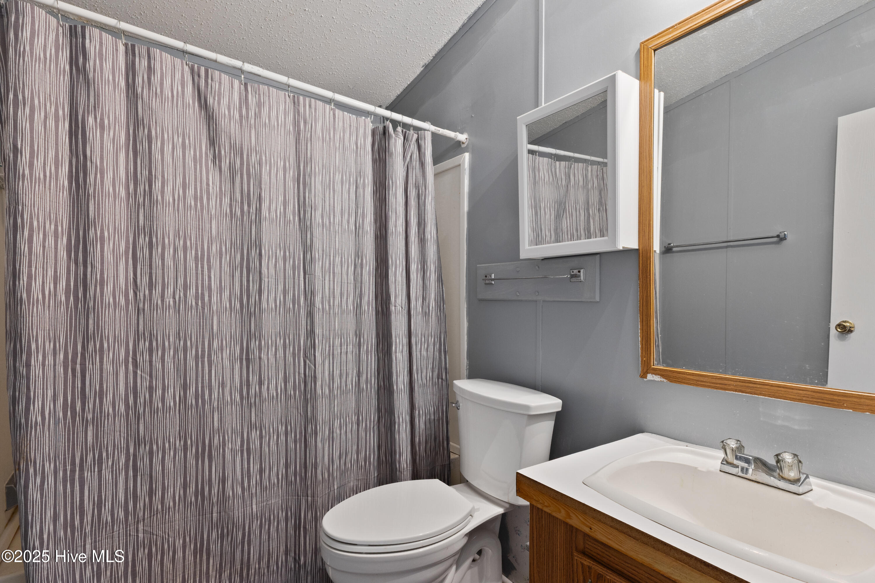 1461 Core Point Road Blounts Creek, NC 27814 - Photo 24 of 37 Second Bathroom