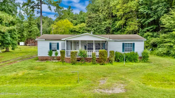 $230,000 | 1461 Core Point Road, Blounts Creek, NC 27814